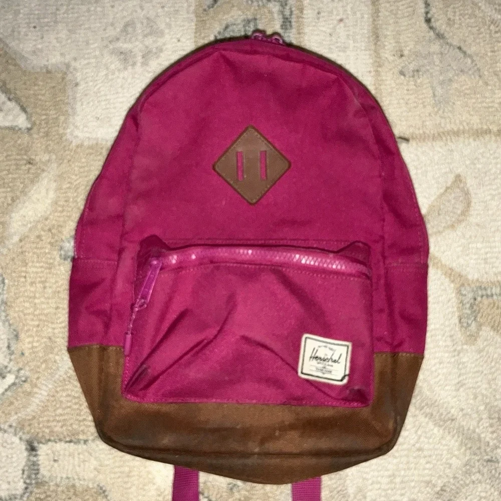 Herschel Pink Purple Backpack‎ Rucksack Sports School Small Mini
